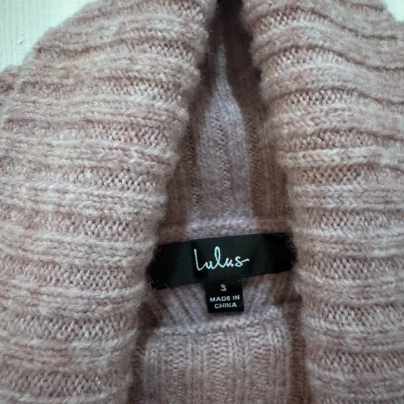 Lulus lavender turleneck sweater - Picture 3 of 3